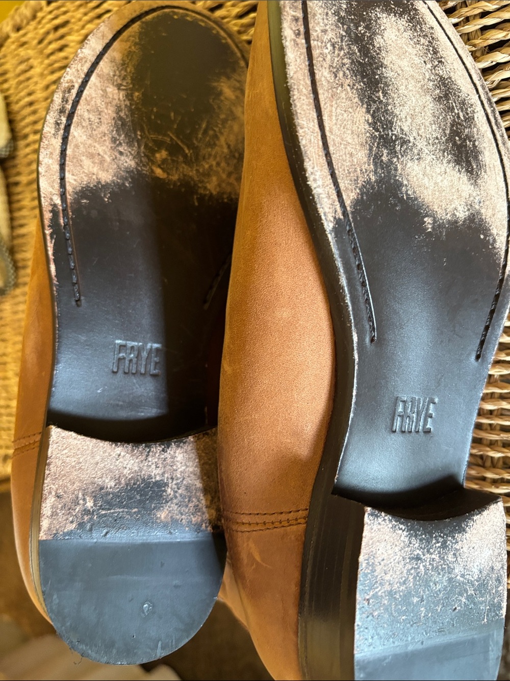 Frye Chestnut Leather Chelsea Ankle Boots - Picture 4 of 6